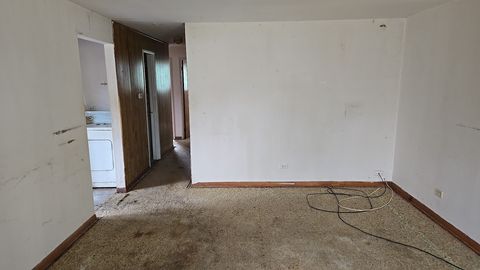 Tiny photo for 9426 S Peoria Street, Chicago, IL 60620 (MLS # 12394140)