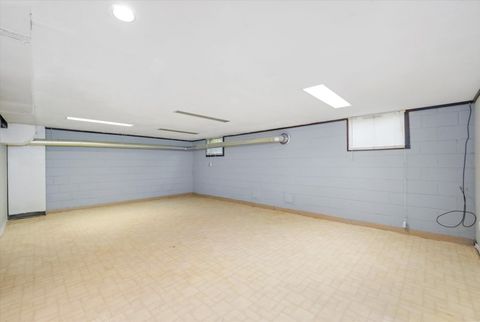 Tiny photo for 255 Irving Boulevard, Chicago Heights, IL 60411 (MLS # 12468324)