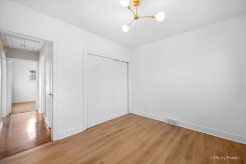 Tiny photo for 28524 W Main Street, Barrington, IL 60010 (MLS # 12478474)