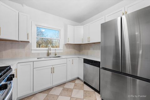 Tiny photo for 28524 W Main Street, Barrington, IL 60010 (MLS # 12478474)