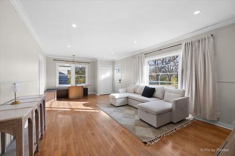 Tiny photo for 28524 W Main Street, Barrington, IL 60010 (MLS # 12478474)