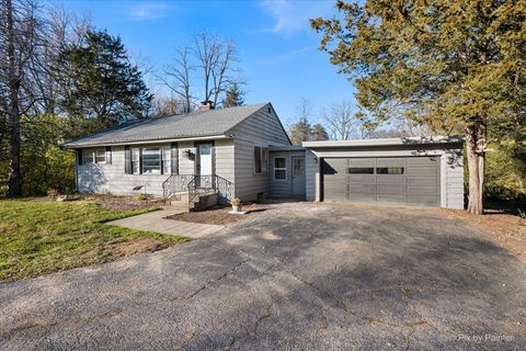 Photo of 28524 W Main Street, Barrington, IL 60010 (MLS # 12478474)