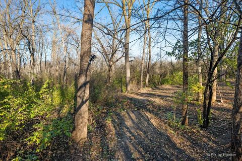 Tiny photo for 28524 W Main Street, Barrington, IL 60010 (MLS # 12478474)