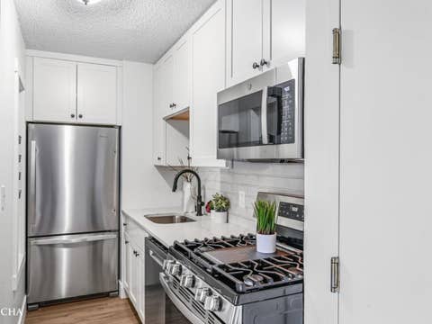 Tiny photo for 1750 N Marywood Avenue #501, Aurora, IL 60505 (MLS # 12728065)