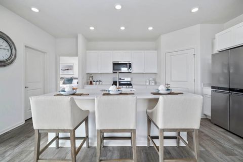 Tiny photo for 819 Mesa Lane, Pingree Grove, IL 60140 (MLS # 12521398)