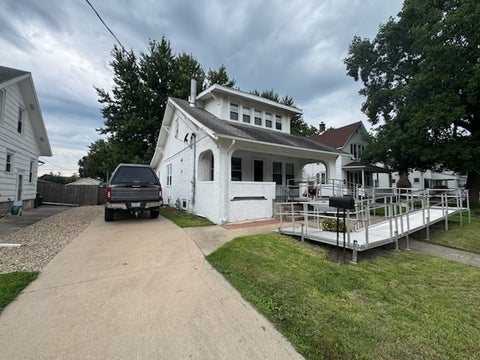 Tiny photo for 609 12th Avenue, Sterling, IL 61081 (MLS # 12736983)