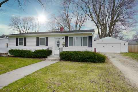 Photo of 615 Best Avenue, DeKalb, IL 60115 (MLS # 12609550)