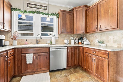 Tiny photo for 847 S OAKWOOD Avenue, Geneseo, IL 61254 (MLS # 12779926)