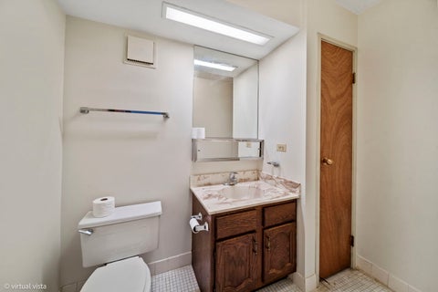 Tiny photo for 9737 N Fox Glen Drive #1G, Niles, IL 60714 (MLS # 12709039)