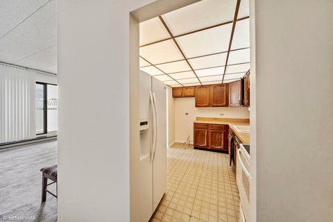 Tiny photo for 9737 N Fox Glen Drive #1G, Niles, IL 60714 (MLS # 12709039)