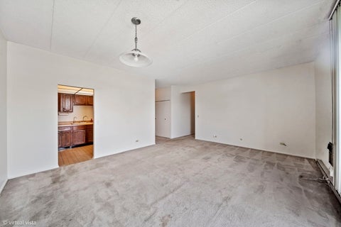 Tiny photo for 9737 N Fox Glen Drive #1G, Niles, IL 60714 (MLS # 12709039)