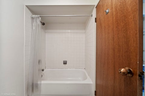 Tiny photo for 9737 N Fox Glen Drive #1G, Niles, IL 60714 (MLS # 12709039)