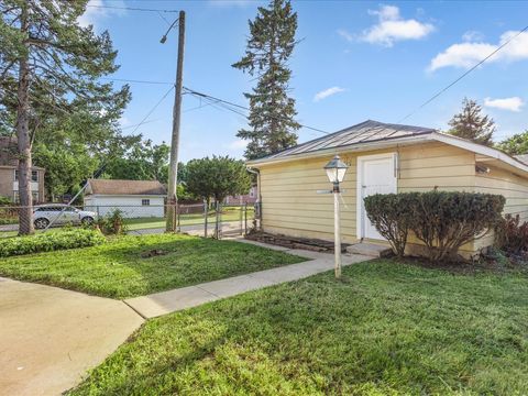 Tiny photo for 1111 20th Street, Rockford, IL 61104 (MLS # 12496480)