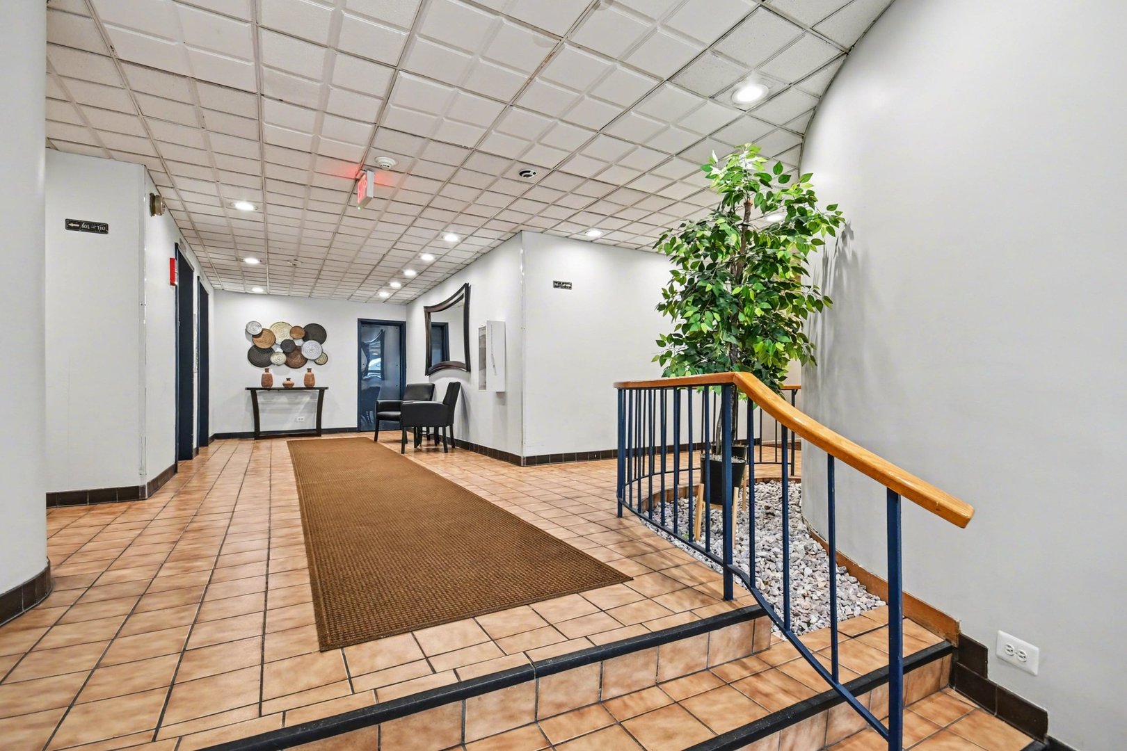 700 Wellington Avenue 504