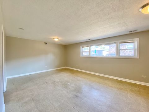 Tiny photo for 20073 Park Avenue, Lynwood, IL 60411 (MLS # 12503448)