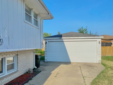 Tiny photo for 20073 Park Avenue, Lynwood, IL 60411 (MLS # 12503448)