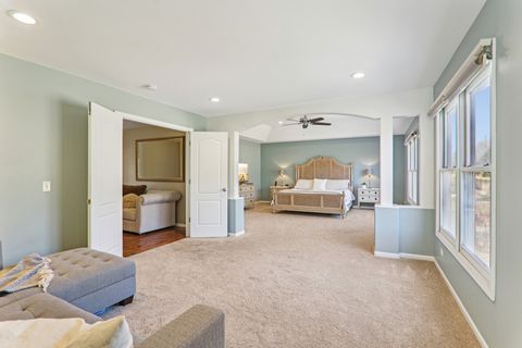 Tiny photo for 911 Tipperary Street, Gilberts, IL 60136 (MLS # 12629002)