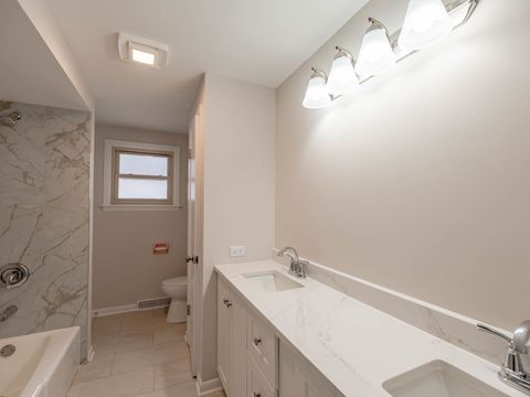 Tiny photo for Oak Lawn, IL 60453 (MLS # 12511710)