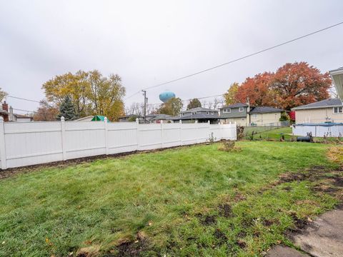 Tiny photo for Oak Lawn, IL 60453 (MLS # 12511710)