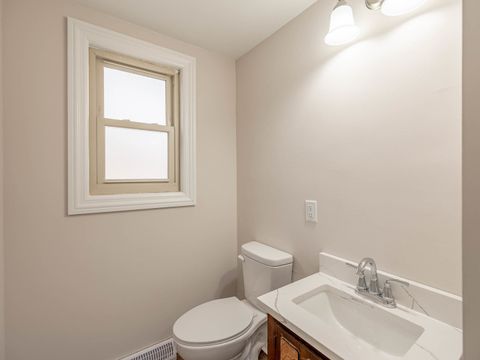 Tiny photo for Oak Lawn, IL 60453 (MLS # 12511710)