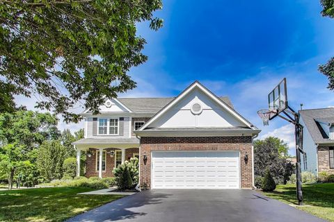 Photo of 801 Dunhill Court, Gurnee, IL 60031 (MLS # 12594691)
