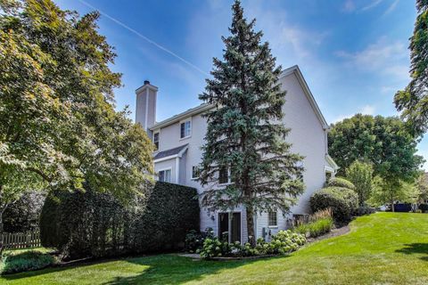 Tiny photo for 801 Dunhill Court, Gurnee, IL 60031 (MLS # 12594691)