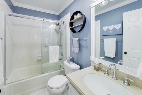 Tiny photo for 801 Dunhill Court, Gurnee, IL 60031 (MLS # 12594691)