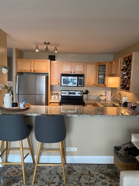 1636 N Wells Street 3414