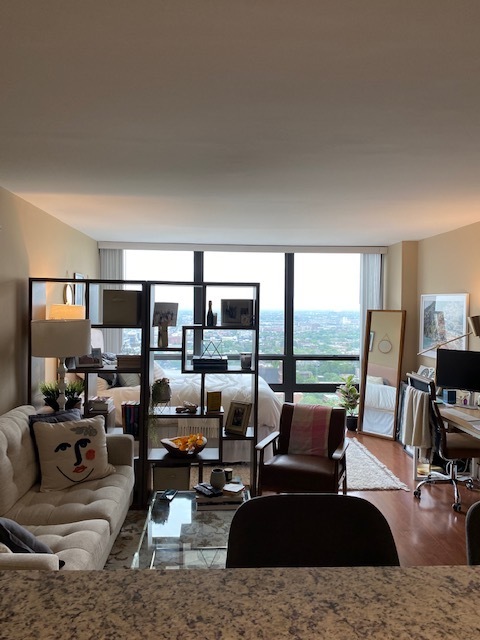 1636 N Wells Street 3414