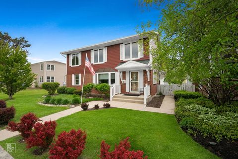 Photo of 840 N Center Street, Naperville, IL 60563 (MLS # 12596122)