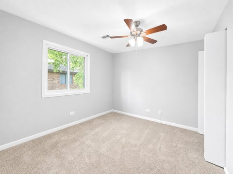 Tiny photo for 15137 Quail Hollow Drive #206, Orland Park, IL 60462 (MLS # 12684312)