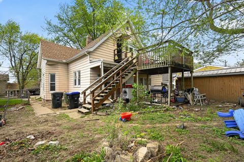 Tiny photo for 1003 N Lee Street, Bloomington, IL 61701 (MLS # 12619307)