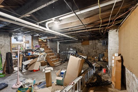 Tiny photo for 1003 N Lee Street, Bloomington, IL 61701 (MLS # 12619307)