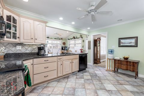 Tiny photo for Ottawa, IL 61350 (MLS # 12566299)