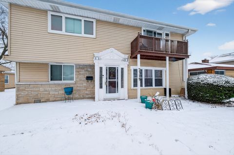 Photo of 7315 Arcadia Street, Morton Grove, IL 60053 (MLS # 12547999)
