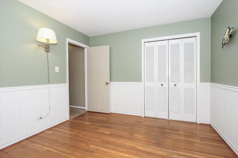 Tiny photo for 70 Avon Road, Elk Grove Village, IL 60007 (MLS # 12782931)