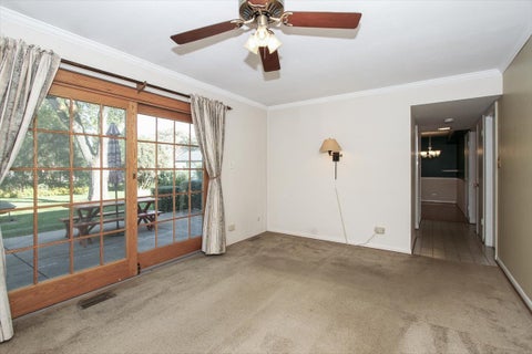 Tiny photo for 70 Avon Road, Elk Grove Village, IL 60007 (MLS # 12782931)