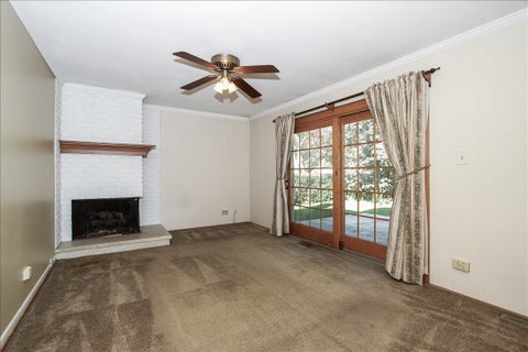 Tiny photo for 70 Avon Road, Elk Grove Village, IL 60007 (MLS # 12782931)