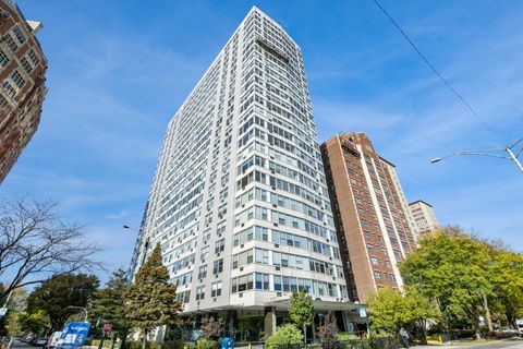 Photo of 3900 N Lake Shore Drive #14D, Chicago, IL 60613 (MLS # 12497466)