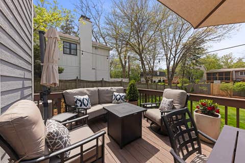 Tiny photo for 176 Hillcrest Avenue, Glen Ellyn, IL 60137 (MLS # 12698743)