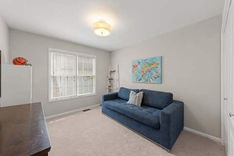 Tiny photo for 176 Hillcrest Avenue, Glen Ellyn, IL 60137 (MLS # 12698743)