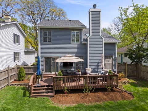 Tiny photo for 176 Hillcrest Avenue, Glen Ellyn, IL 60137 (MLS # 12698743)