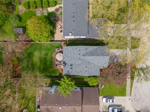 Tiny photo for 176 Hillcrest Avenue, Glen Ellyn, IL 60137 (MLS # 12698743)