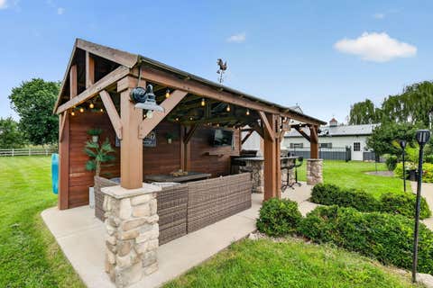 Tiny photo for 24608 S 88th Avenue, Frankfort, IL 60423 (MLS # 12739927)