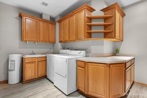 Tiny photo for 0N776 W Curtis Square, Geneva, IL 60134 (MLS # 12478867)