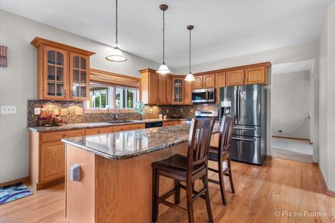 Tiny photo for 0N776 W Curtis Square, Geneva, IL 60134 (MLS # 12478867)