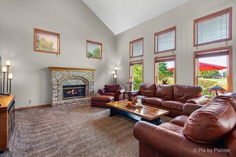Tiny photo for 0N776 W Curtis Square, Geneva, IL 60134 (MLS # 12478867)