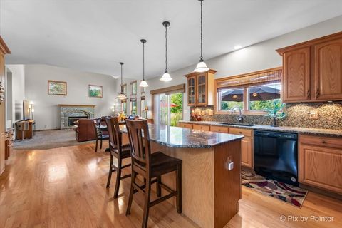 Tiny photo for 0N776 W Curtis Square, Geneva, IL 60134 (MLS # 12478867)