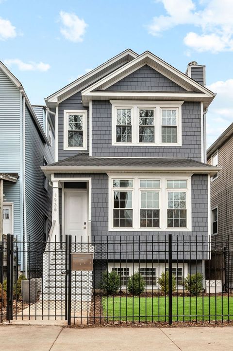 Tiny photo for 1938 N Ridgeway Avenue, Chicago, IL 60647 (MLS # 12582967)