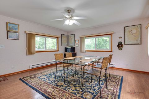 Tiny photo for 908 Dell Road, Northbrook, IL 60062 (MLS # 12420956)